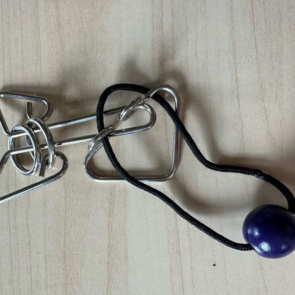 3/$20 -- Puzzle Master - Cupid's Dart Metal Brainteaser Puzzle - Picture 2 of 3